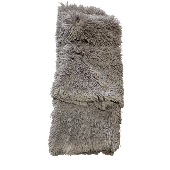 Womens Grey Big Fluffy Scarf - Picture 1 of 4